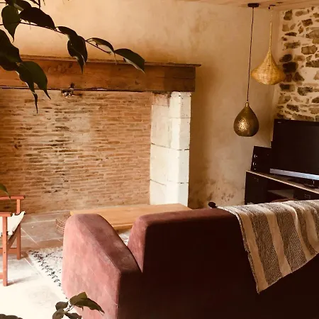 Jolie Maison En Perigord ホテル